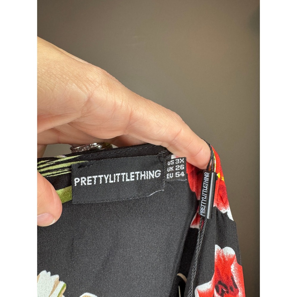 NWT PrettyLittleThing Black Floral Maxi Dress Plus 3X‎ - Picture 2 of 4